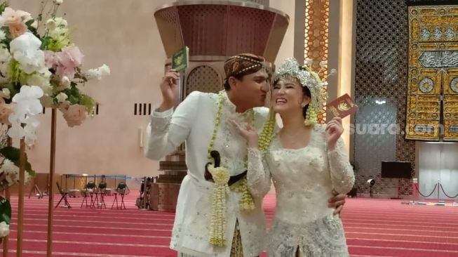 Pernikahan Masayu Clara dan Qausar Harta yang digelar di Masjid Istiqlal, Jakarta Pusat pada Jumat (21/5/2022)