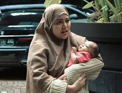 8 Momen Baby Ameena Lakukan Swab, Sempat Sakit saat Berada di Singapura