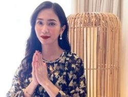 Ucapan Selamat Lebaran Jadi Kontroversi, Bunga Zainal Kesal: Memang Netizen Maha Benar